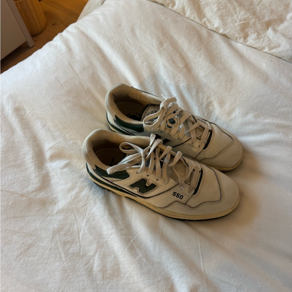 New Balance 550 Shoes in Off-White and Dark Green